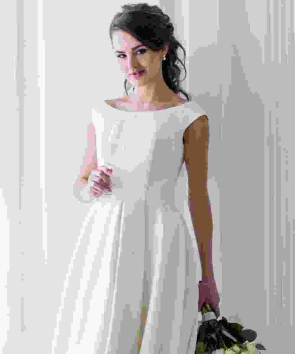 A Line Sleeveless Wedding Dress